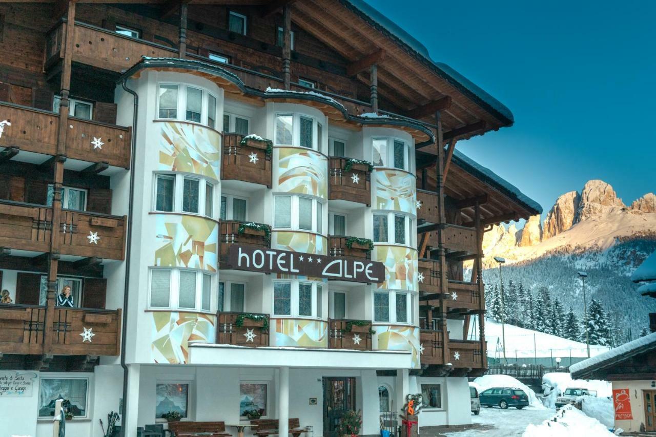 Hotel Alpe カナツェーイ エクステリア 写真